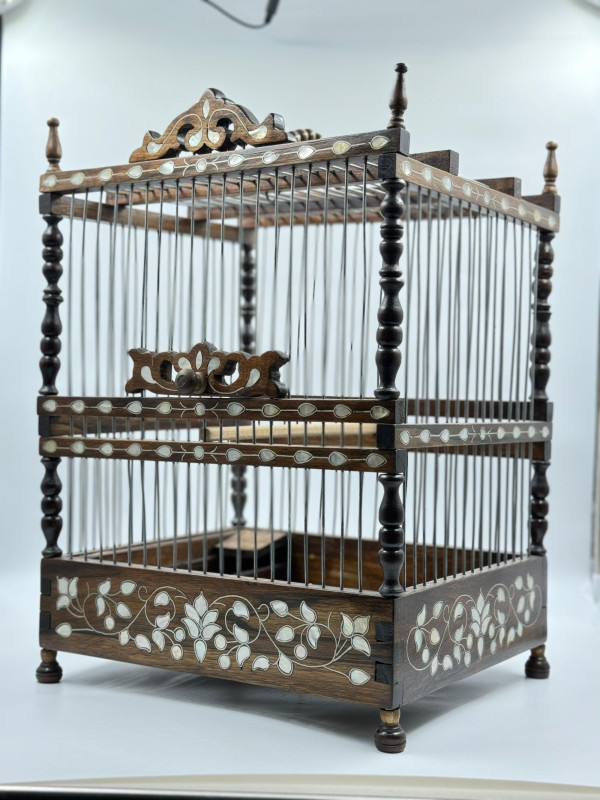 قفص حسون خشبي