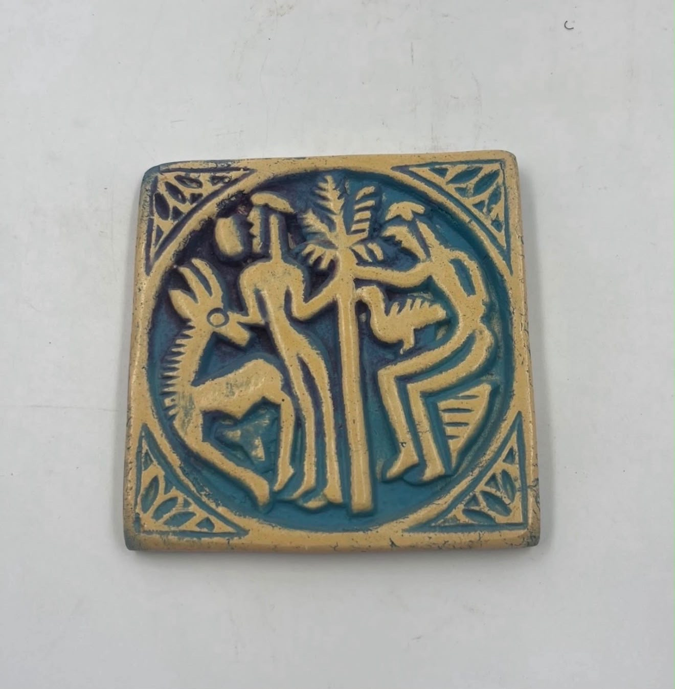 لوحة من سراميك